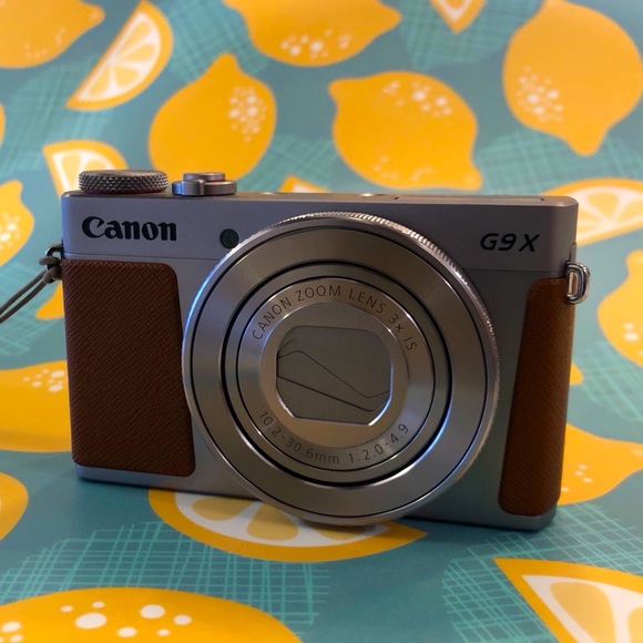 Canon PowerShot G9X Mark 2 (ii) (G9 X Mark II) - Picture 2 of 10